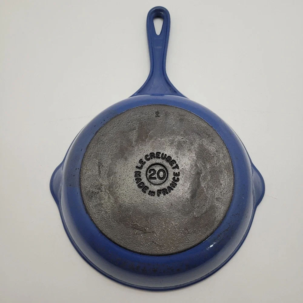 LE CREUSET Cast Enamel #20 SKILLET Blue